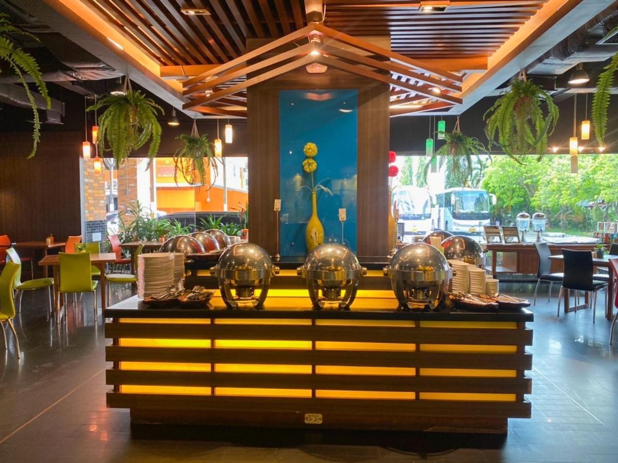The Seasons Pattaya - Sha Plus Certified Exterior photo